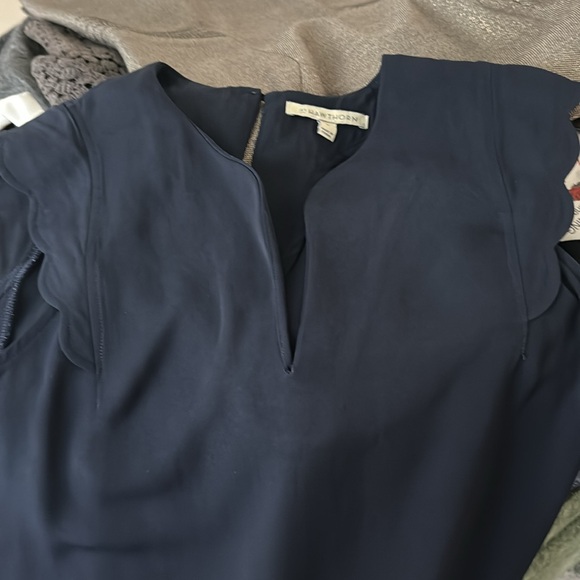 Medium - Picture 6 of 6